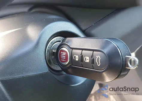 2017 Fiat 500L Trekking из США, поврежденный, VIN ZFBCFADH5HZ039579